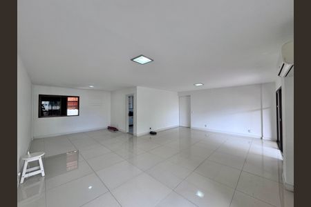 Sala de apartamento à venda com 3 quartos, 177m² em Recreio dos Bandeirantes, Rio de Janeiro