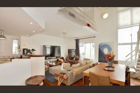 Apartamento à venda com 2 quartos, 111m² em Pinheiros, São Paulo