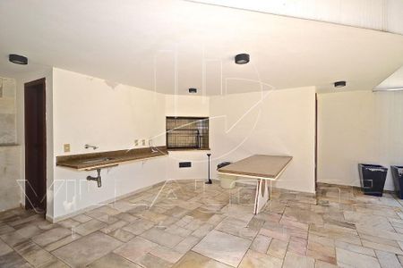 Apartamento à venda com 160m², 4 quartos e 3 vagas