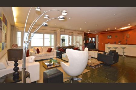 Casa à venda com 4 quartos, 403m² em Residencial Dez (Alphaville), Santana de Parnaíba