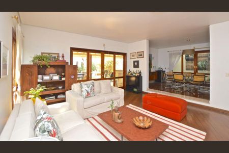 Casa à venda com 4 quartos, 400m² em Alto da Lapa, São Paulo