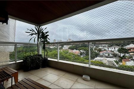 Apartamento à venda com 180m², 4 quartos e 3 vagas