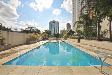 Apartamento à venda com 120m², 3 quartos e 2 vagas