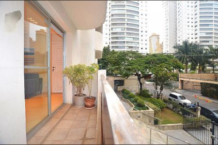 Apartamento à venda com 120m², 3 quartos e 2 vagas