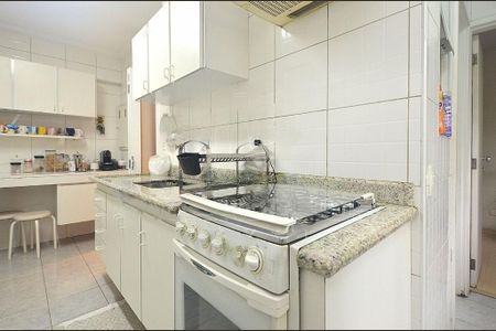 Apartamento à venda com 120m², 3 quartos e 2 vagas