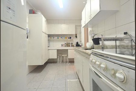 Apartamento à venda com 120m², 3 quartos e 2 vagas