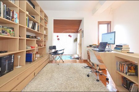 Casa à venda com 2 quartos, 191m² em Sumarezinho, São Paulo