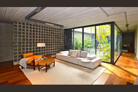 Casa à venda com 3 quartos, 280m² em Alto da Lapa, São Paulo