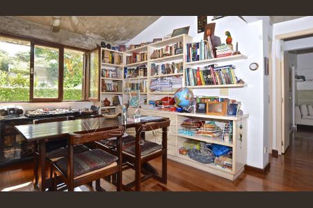 Casa à venda com 3 quartos, 521m² em Sumaré, São Paulo