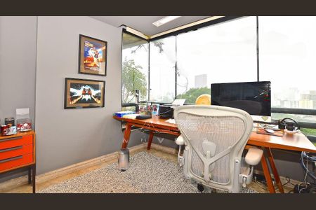 Apartamento à venda com 260m², 2 quartos e 2 vagas