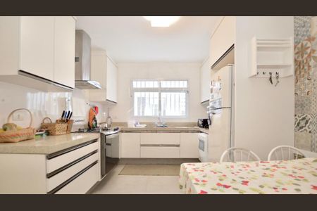 Casa à venda com 186m², 3 quartos e 2 vagas