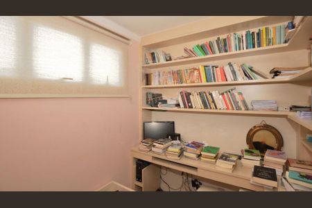 Casa à venda com 186m², 3 quartos e 2 vagas