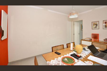 Casa à venda com 3 quartos, 186m² em Vila Madalena, São Paulo