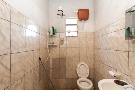 Banheiro de casa para alugar com 1 quarto, 40m² em Itaquera, São Paulo