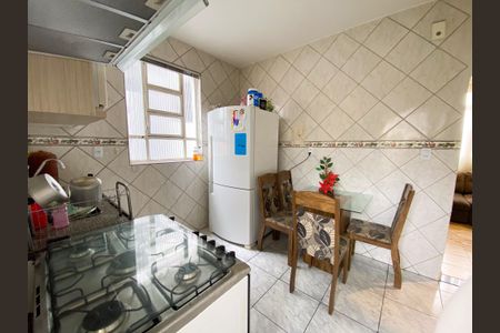 Cozinha de apartamento para alugar com 2 quartos, 57m² em Novo Eldorado, Contagem