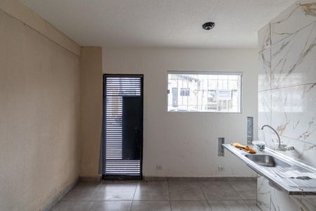 Studio de casa para alugar com 1 quarto, 12m² em Jardim Helena, São Paulo