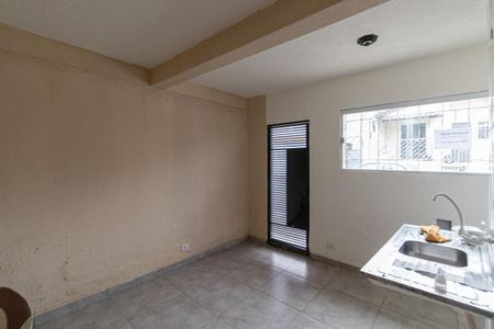 Studio de casa para alugar com 1 quarto, 12m² em Jardim Helena, São Paulo