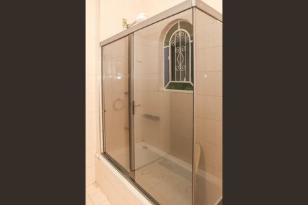 Apartamento para alugar com 82m², 2 quartos e sem vagaBanheiro