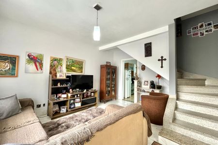 Sala de casa à venda com 3 quartos, 200m² em Vila Guarani (z Sul), São Paulo