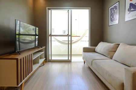 Sala de apartamento para alugar com 2 quartos, 67m² em Alto Ipiranga, Mogi das Cruzes