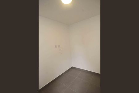Quarto de apartamento para alugar com 1 quarto, 30m² em Vila Paulo Silas, São Paulo