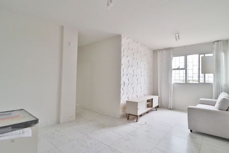 Sala de apartamento para alugar com 3 quartos, 76m² em Lagoinha, Uberlândia