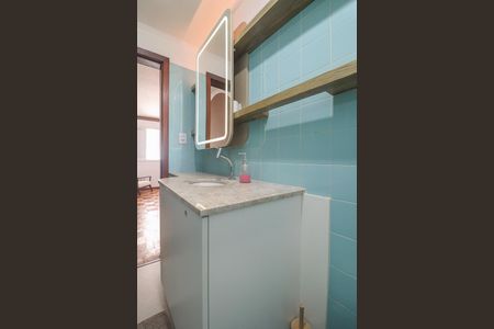Banheiro Social de apartamento para alugar com 1 quarto, 43m² em Floresta, Porto Alegre