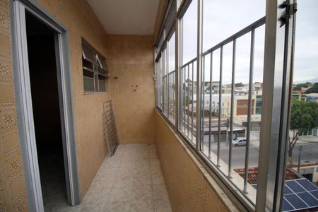 Apartamento para alugar com 78m², 3 quartos e 1 vagaÁrea de Serviço