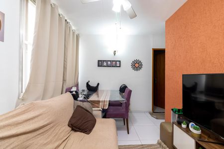 Sala de apartamento à venda com 2 quartos, 42m² em Parque Peruche, São Paulo