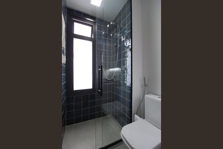 Banheiro da Suíte de apartamento para alugar com 1 quarto, 40m² em Itaim Bibi, São Paulo