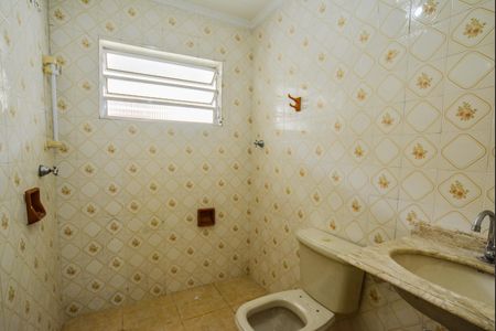 Casa à venda com 109m², 1 quarto e 3 vagasBanheiro