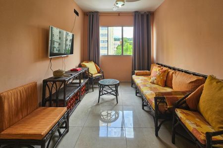 Sala de apartamento para alugar com 2 quartos, 70m² em Vila Julia, Guarujá