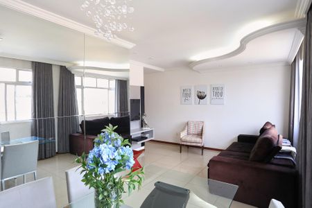 Sala de apartamento à venda com 3 quartos, 90m² em Cidade Nova, Belo Horizonte