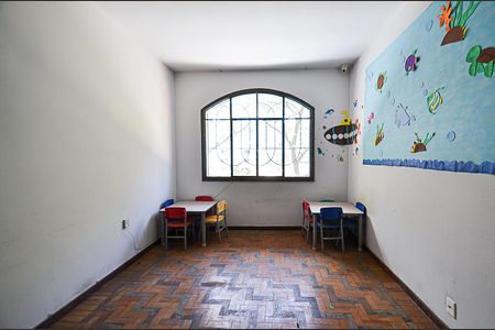 Quarto 3 de casa para alugar com 5 quartos, 300m² em São Pedro, Belo Horizonte