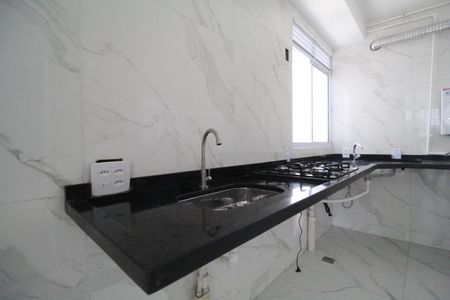 Apartamento para alugar com 83m², 2 quartos e 1 vagaCozinha