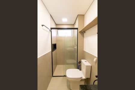 Banheiro da Suíte de apartamento à venda com 2 quartos, 64m² em Cambuí, Campinas