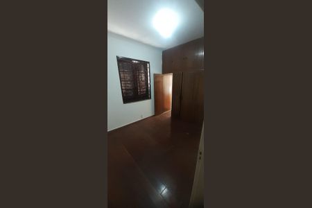 Quarto de casa para alugar com 4 quartos, 363m² em Floresta, Belo Horizonte