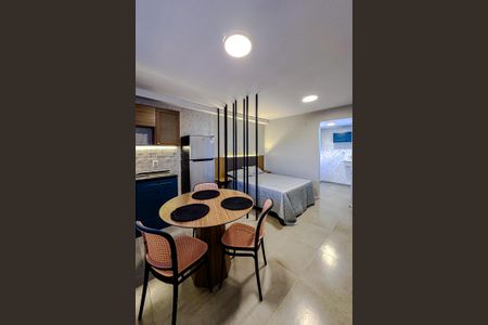 Cozinha de apartamento para alugar com 1 quarto, 25m² em Vila Prudente, São Paulo