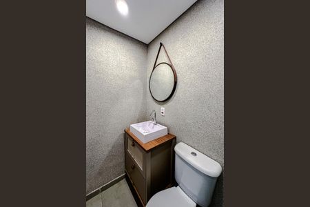 Banheiro de apartamento para alugar com 1 quarto, 25m² em Vila Prudente, São Paulo