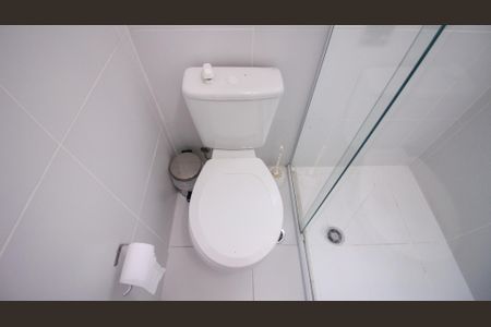 Banheiro de kitnet/studio para alugar com 1 quarto, 28m² em Vila Prudente, São Paulo