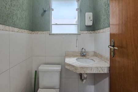 Casa à venda com 212m², 3 quartos e 4 vagasLavabo