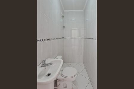 Casa à venda com 212m², 3 quartos e 4 vagasBanheiro de serviço