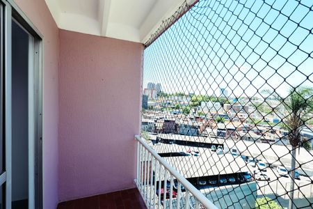 Apartamento para alugar com 60m², 2 quartos e 1 vaga Apartamento para alugar com 60m², 2 quartos e 1 vagaVaranda