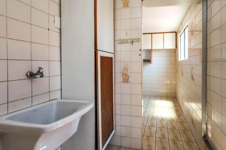 Apartamento para alugar com 60m², 2 quartos e 1 vaga Apartamento para alugar com 60m², 2 quartos e 1 vagaÁrea de Serviço
