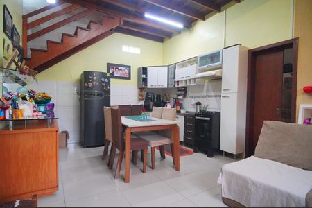 Sala de casa à venda com 3 quartos, 120m² em Santo Afonso, Novo Hamburgo