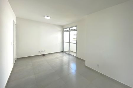 Sala de apartamento para alugar com 2 quartos, 55m² em Buritis, Belo Horizonte