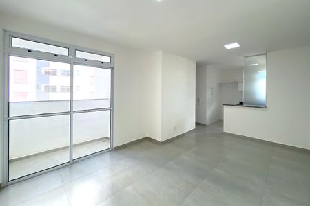 Sala de apartamento para alugar com 2 quartos, 55m² em Buritis, Belo Horizonte