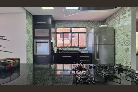 Cozinha  de apartamento para alugar com 1 quarto, 61m² em Parque das Nações, Santo André