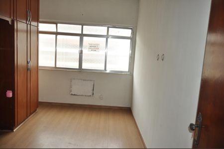 Apartamento para alugar com 72m², 2 quartos e 1 vagaQuarto 1