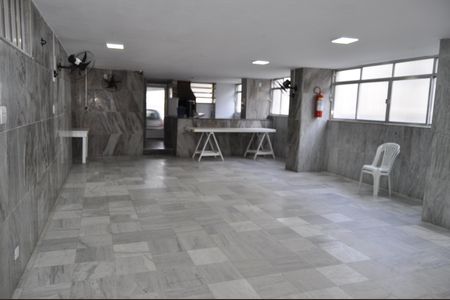 Apartamento para alugar com 72m², 2 quartos e 1 vagaÁrea comum